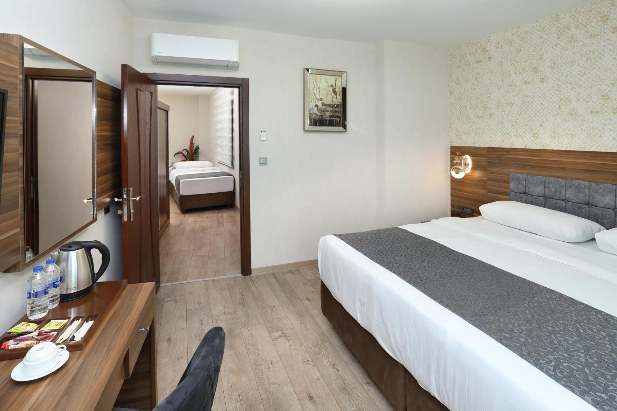 Adana Taskoeprue Hotel エクステリア 写真